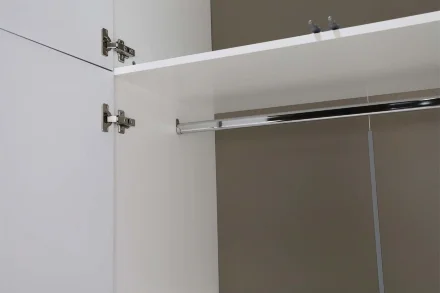 Шкаф трехстворчатый Урбан 