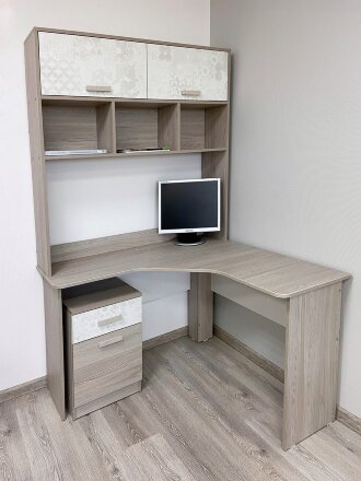 Стол угловой со стеллажом Паскаль 